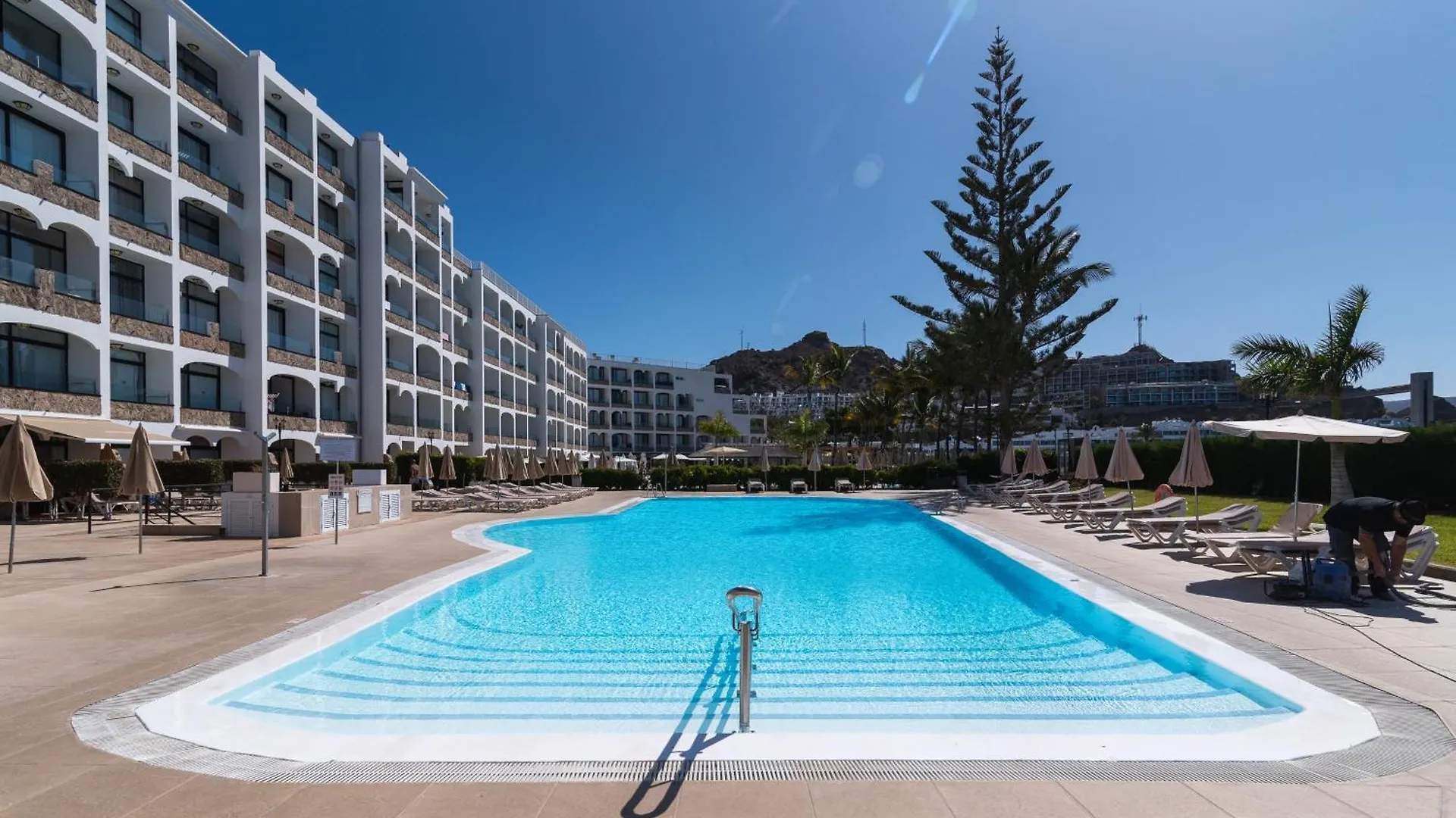 Home2Book Gorgeous Oceanfront Studio Mogan, Views